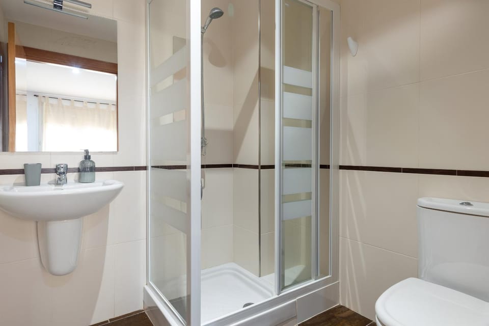 Les nid doré suites Apartment in Roses