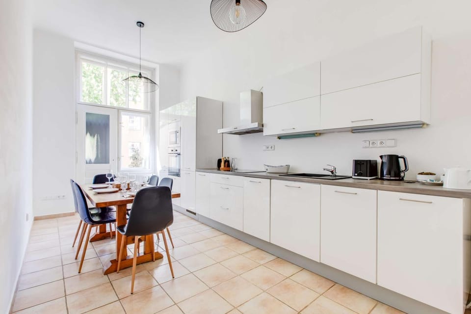 Family 2BDR apartment in Historical Vinohrady Apartment in Prague