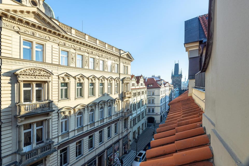 Prague Castle View by Charles Bridge Apartment in Prague
