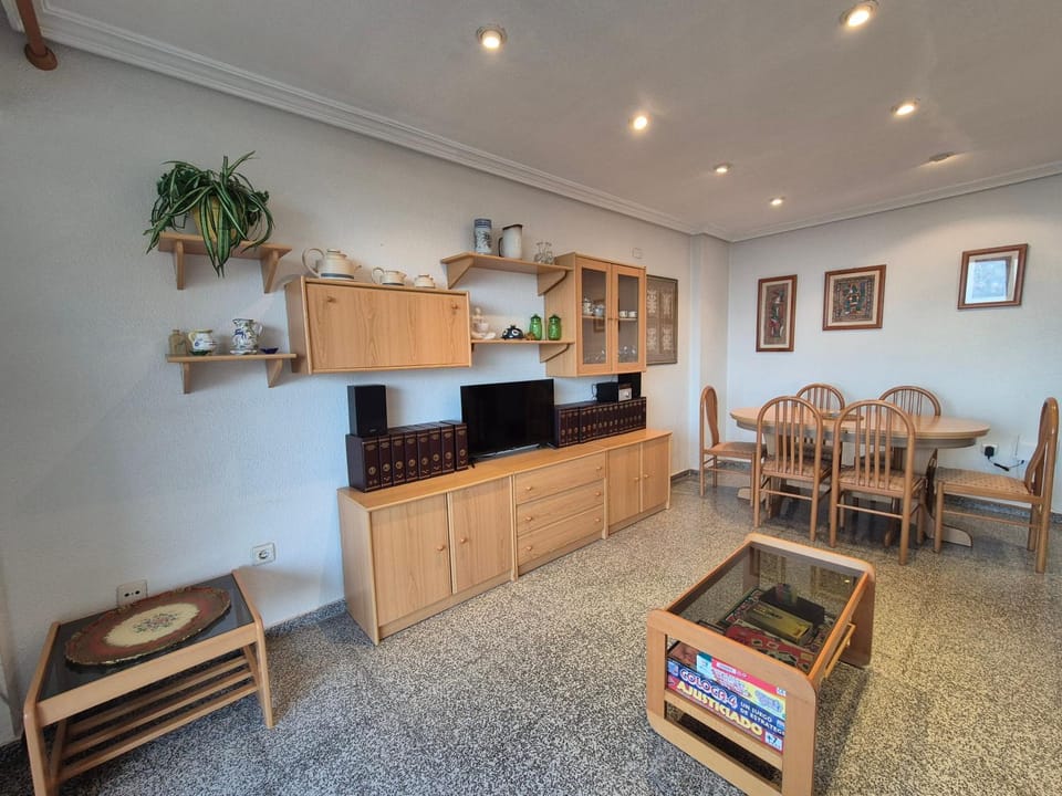 Apartamento primera línea de playa Apartment in Alacantí
