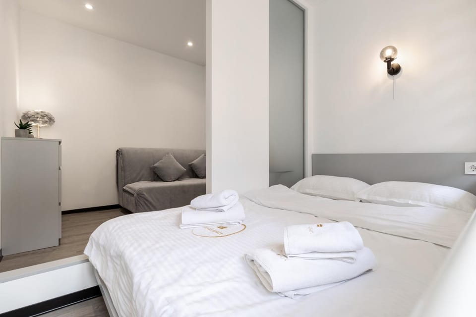 Royal Apart on Rynok Square 29 Apartment in Lviv