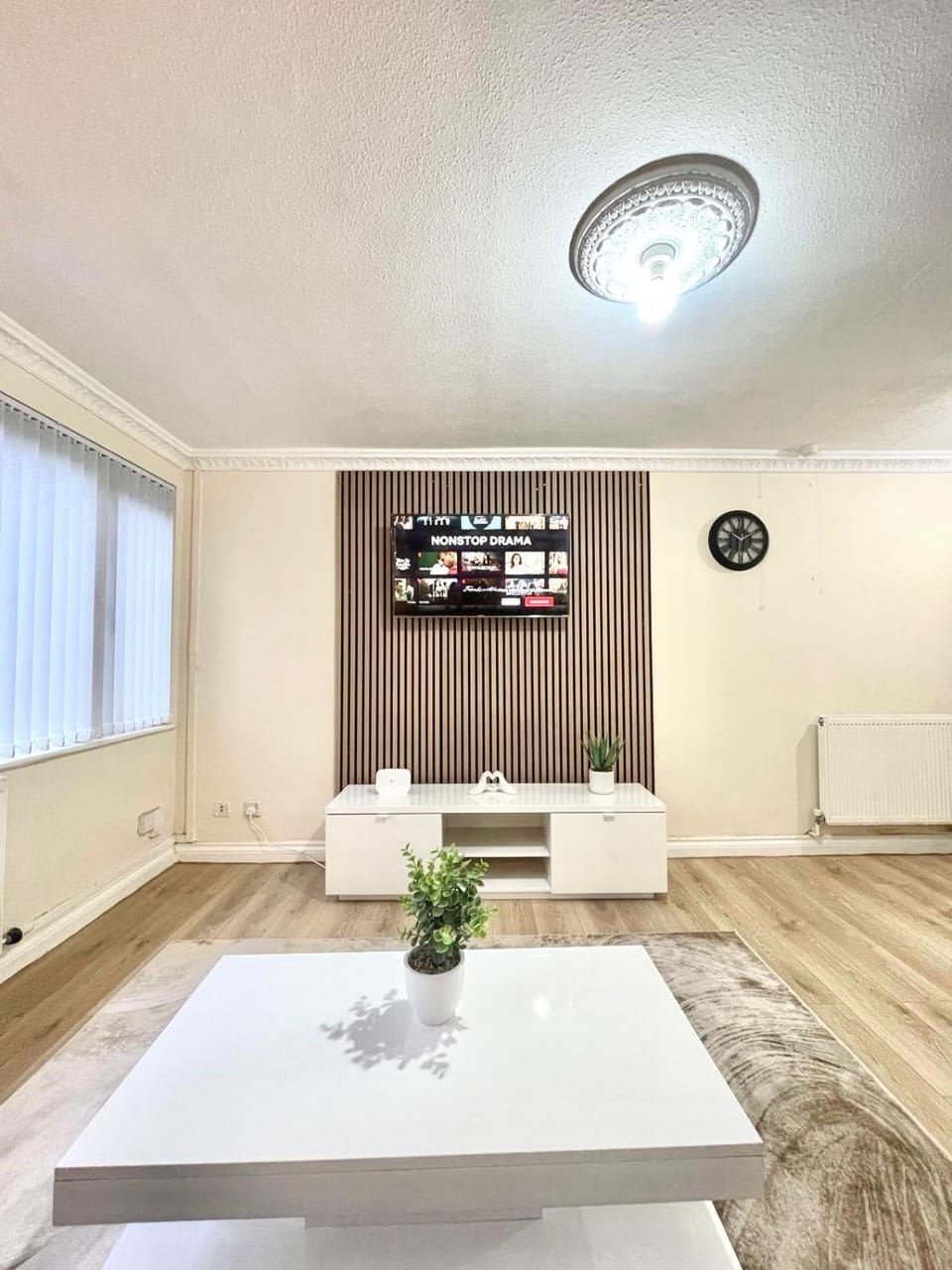 Communal lounge/ TV room, TV and multimedia, Living room, Seating area