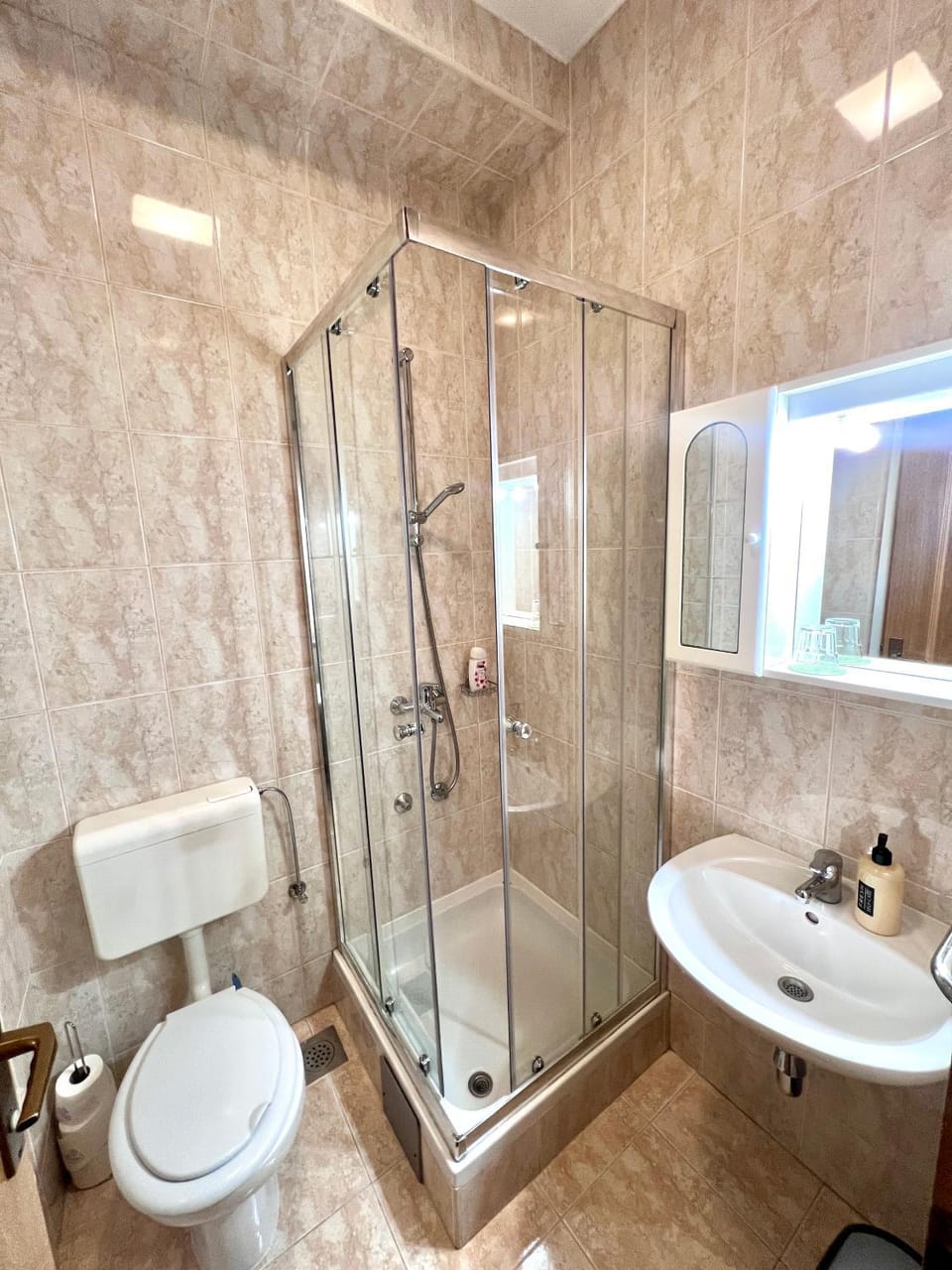 Shower, Bathroom