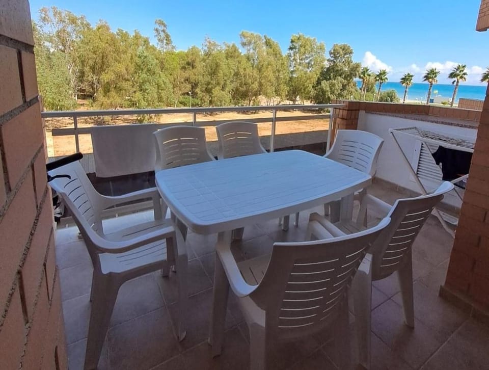 Playa Dorada - Magic World En Primera Linea Apartment in Valencian Community