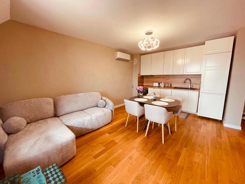 Bright Sofia Center Apartment with Stunning Views Apartment in Sofia