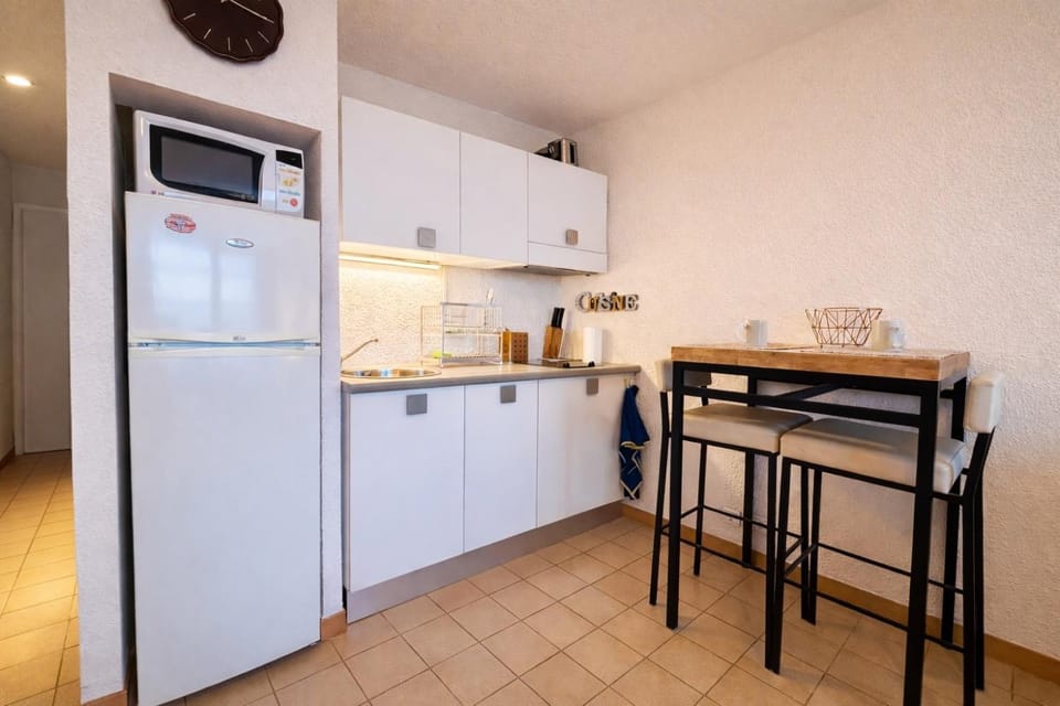 Le Mirage, studio classé 3 étoiles, terrasse & vue mer Apartment in Le Lavandou