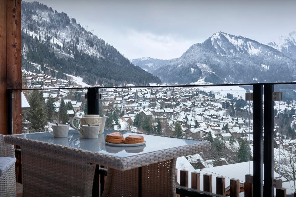 Day, Natural landscape, View (from property/room), Mountain view
