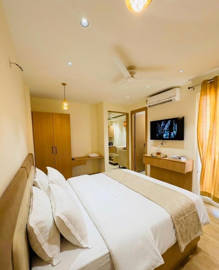Peaceful Private 1BHK Couple Stay in Dehradun Apartment in Dehradun