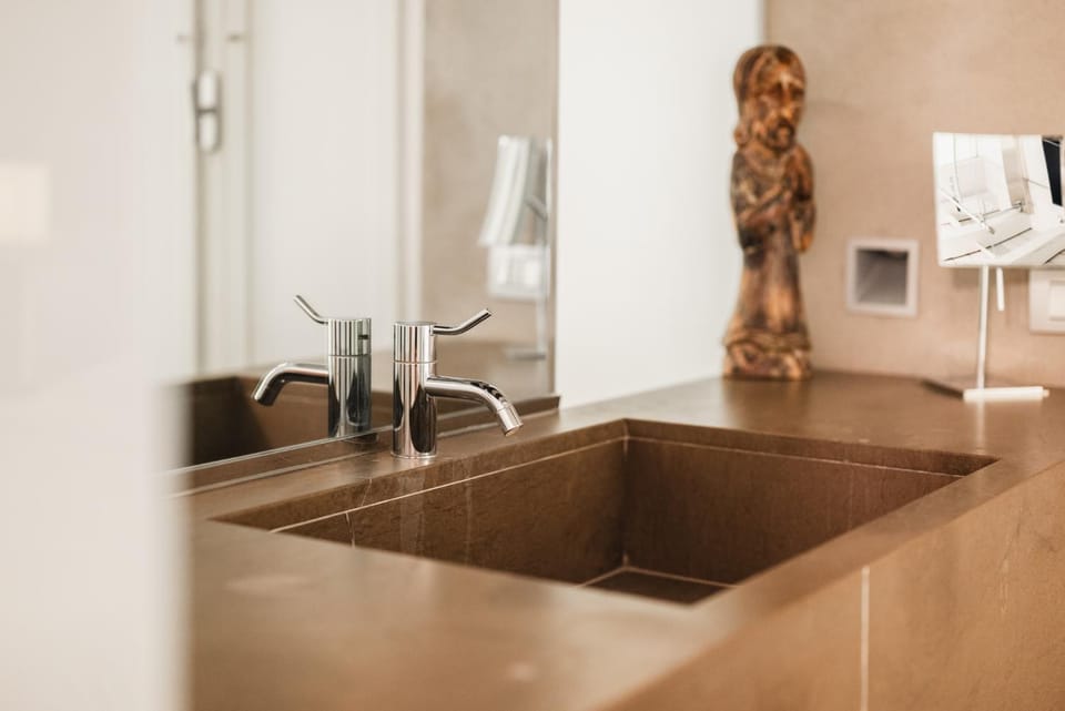 Prestige Exclusive Loft - 500 m Duomo Apartment in Milan
