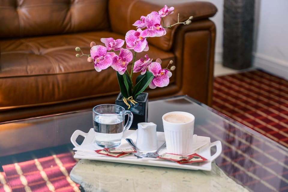 Coffee/tea facilities, Lobby or reception