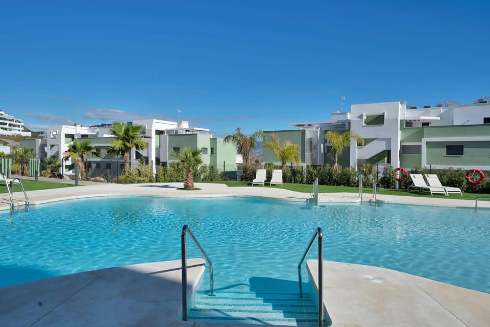 Property building, Natural landscape, Pool view, Swimming pool