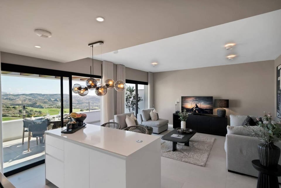 TV and multimedia, View (from property/room), Living room, Seating area