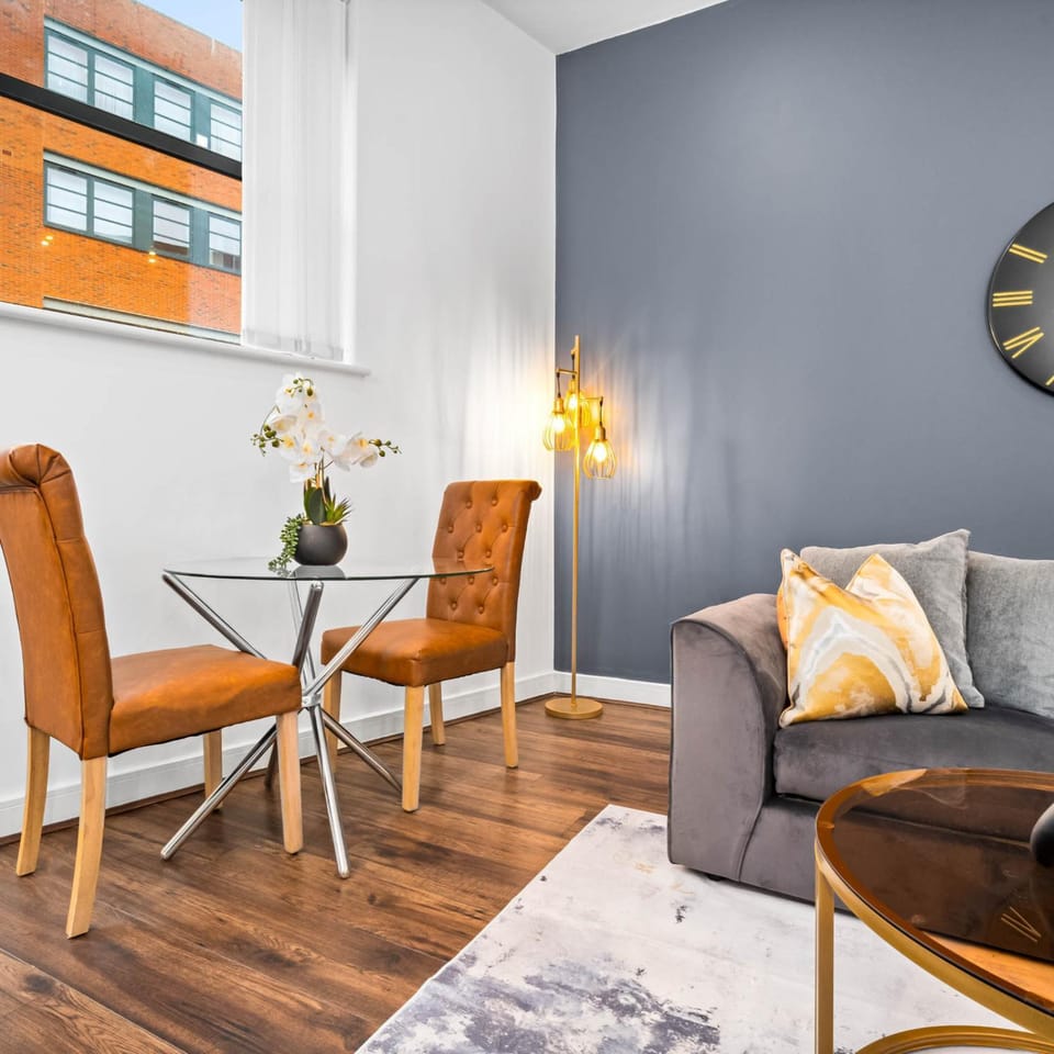 Living room, Seating area, Dining area