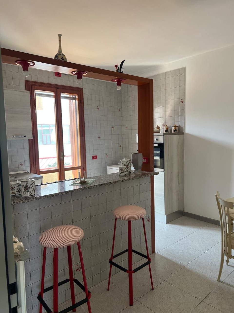 Coffee/tea facilities, minibar