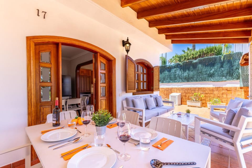 Balcony/Terrace, Dining area