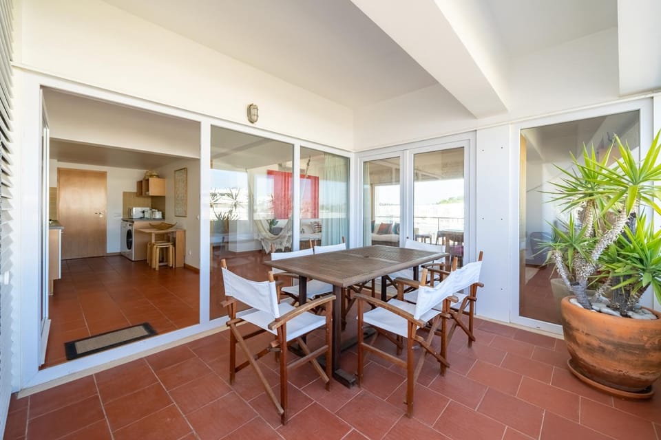 Balcony/Terrace, Dining area