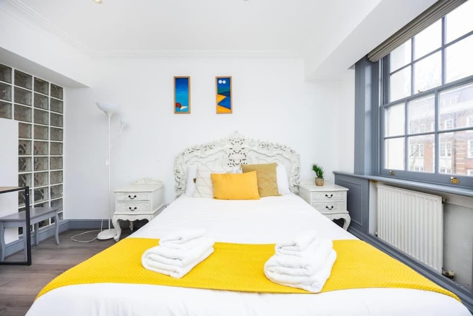 Modern 2-Bed Apartment near Kings Cross Apartment in London Borough of Islington