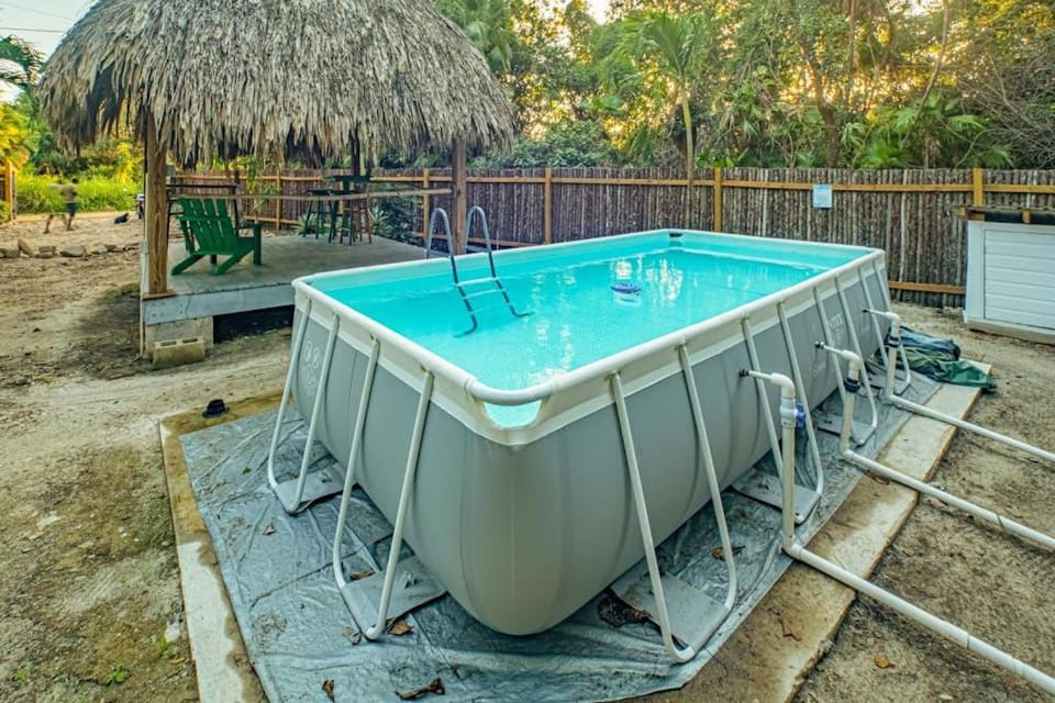Cocos Locos + La Casita House in Stann Creek District