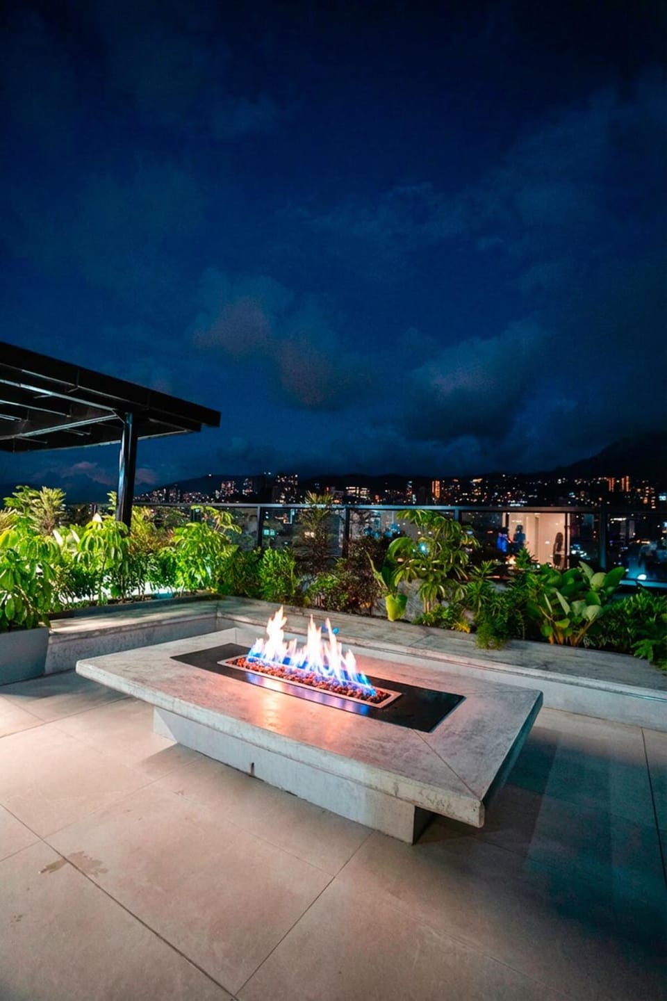 Mixa Apartment Pool Pilates Fast Wifi AC Apartment in Medellin