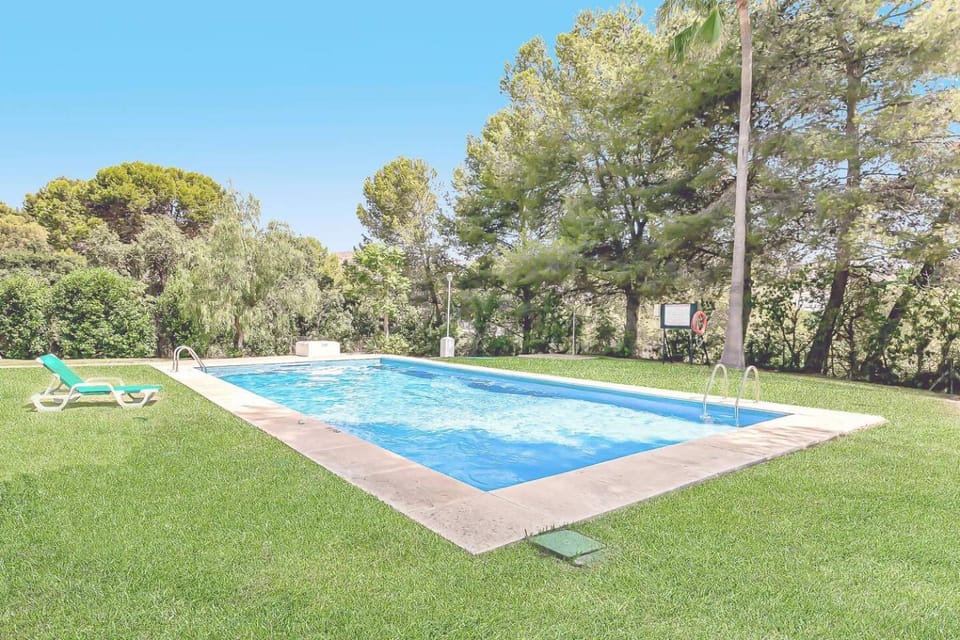 Garden view, Swimming pool