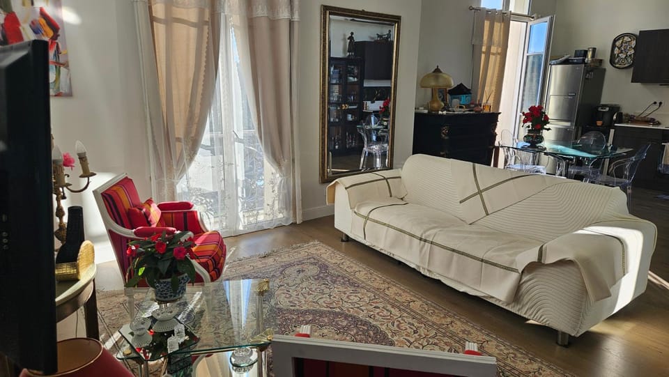 Communal lounge/ TV room, Living room, Internal: Not applicable to any particular room