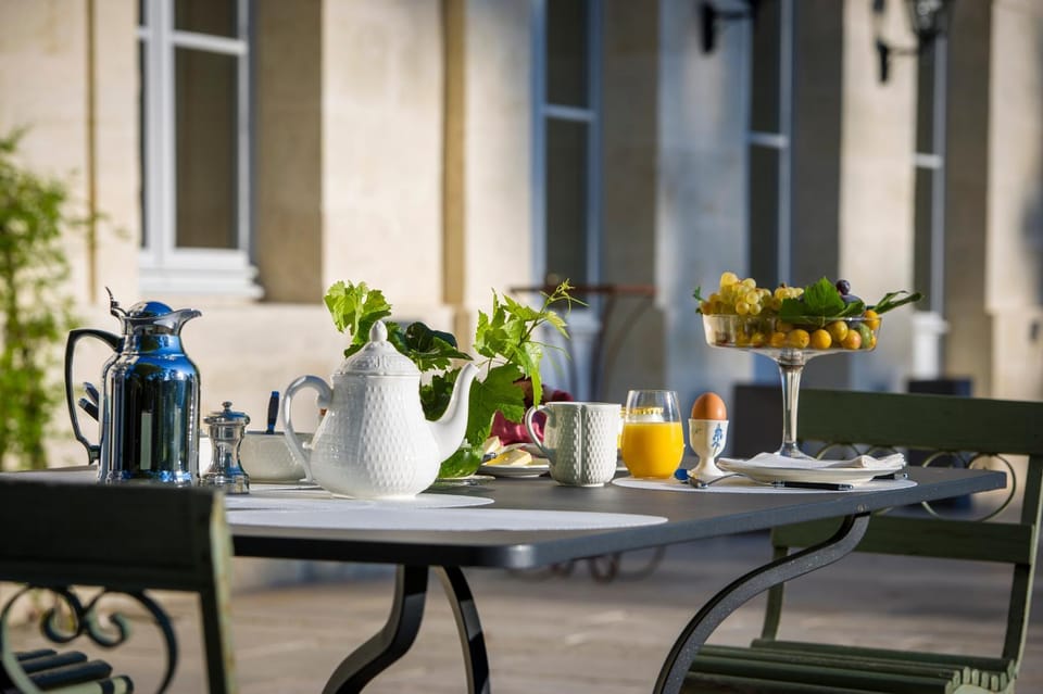 Spring, Summer, Balcony/Terrace, Continental breakfast, English/Irish breakfast, American breakfast, Sunset