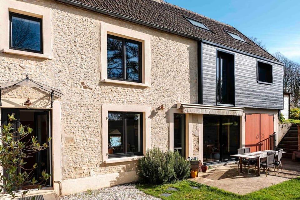 Maison & jardin - 15 min Caen et plages - 6 pers House in Normandy