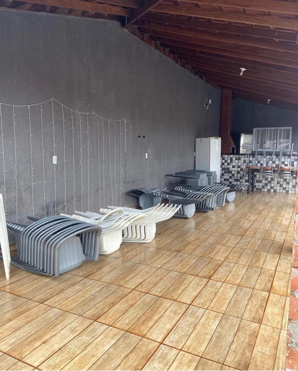 Casa Cravinhos SP House in Ribeirão Preto