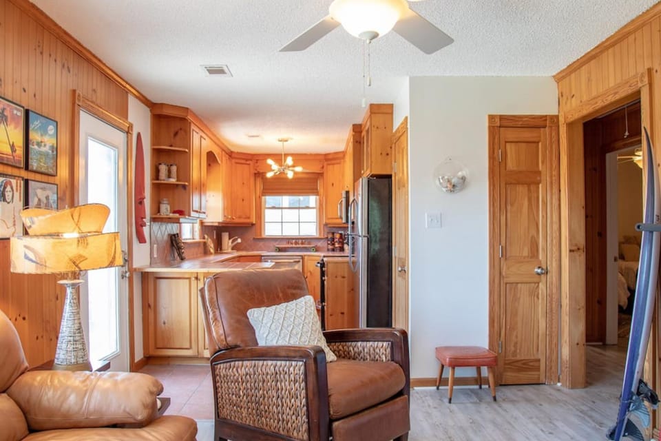 KDN0789: Shacked Up Village OBX House in Kill Devil Hills