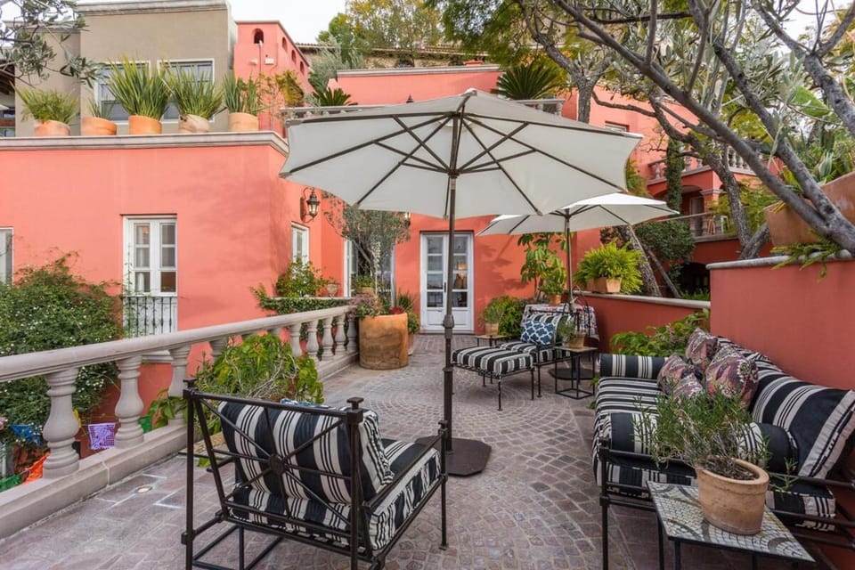 Casa El Santuario House in San Miguel de Allende