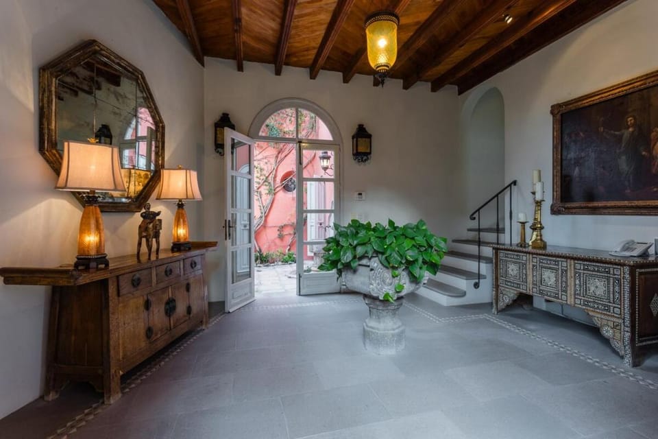 Casa El Santuario House in San Miguel de Allende