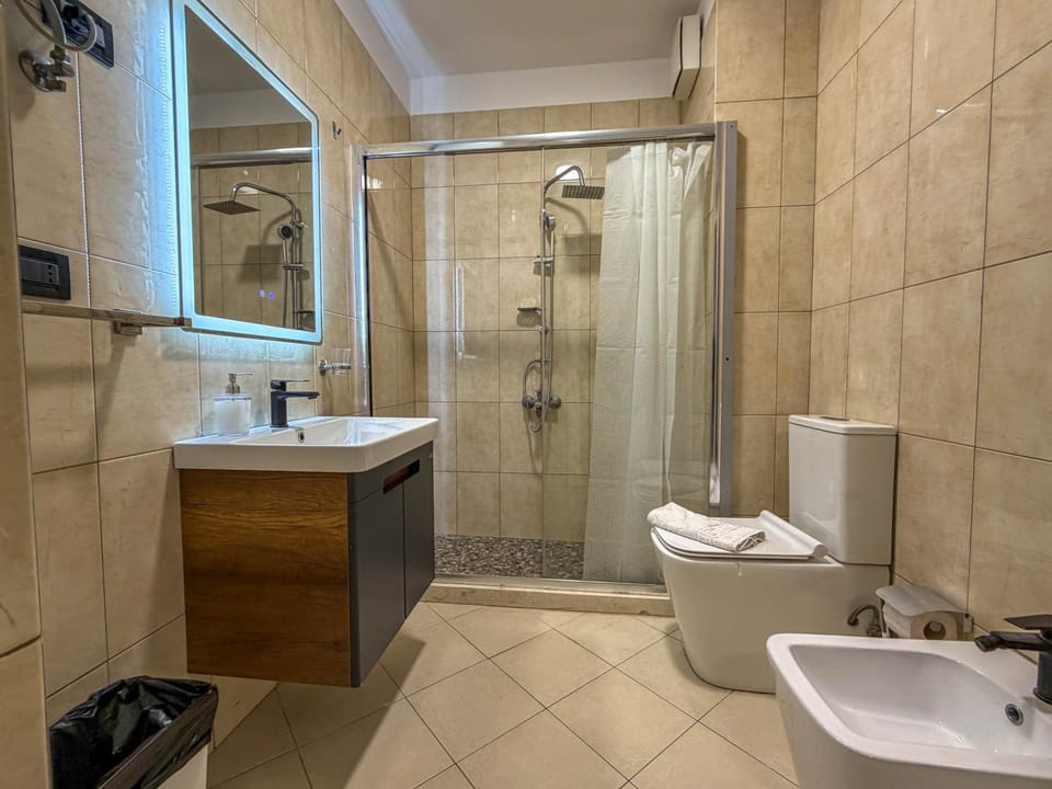 Shower, Toilet, Bathroom, bidet