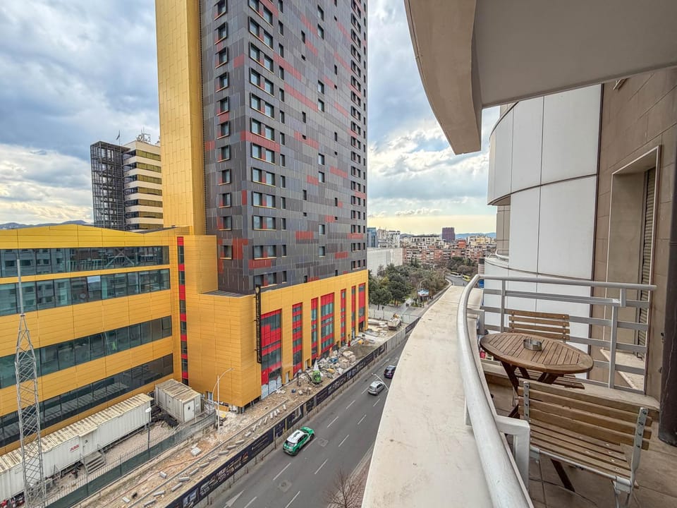 Balcony/Terrace, City view