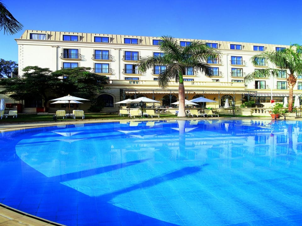 Swimming pool, Swimming pool