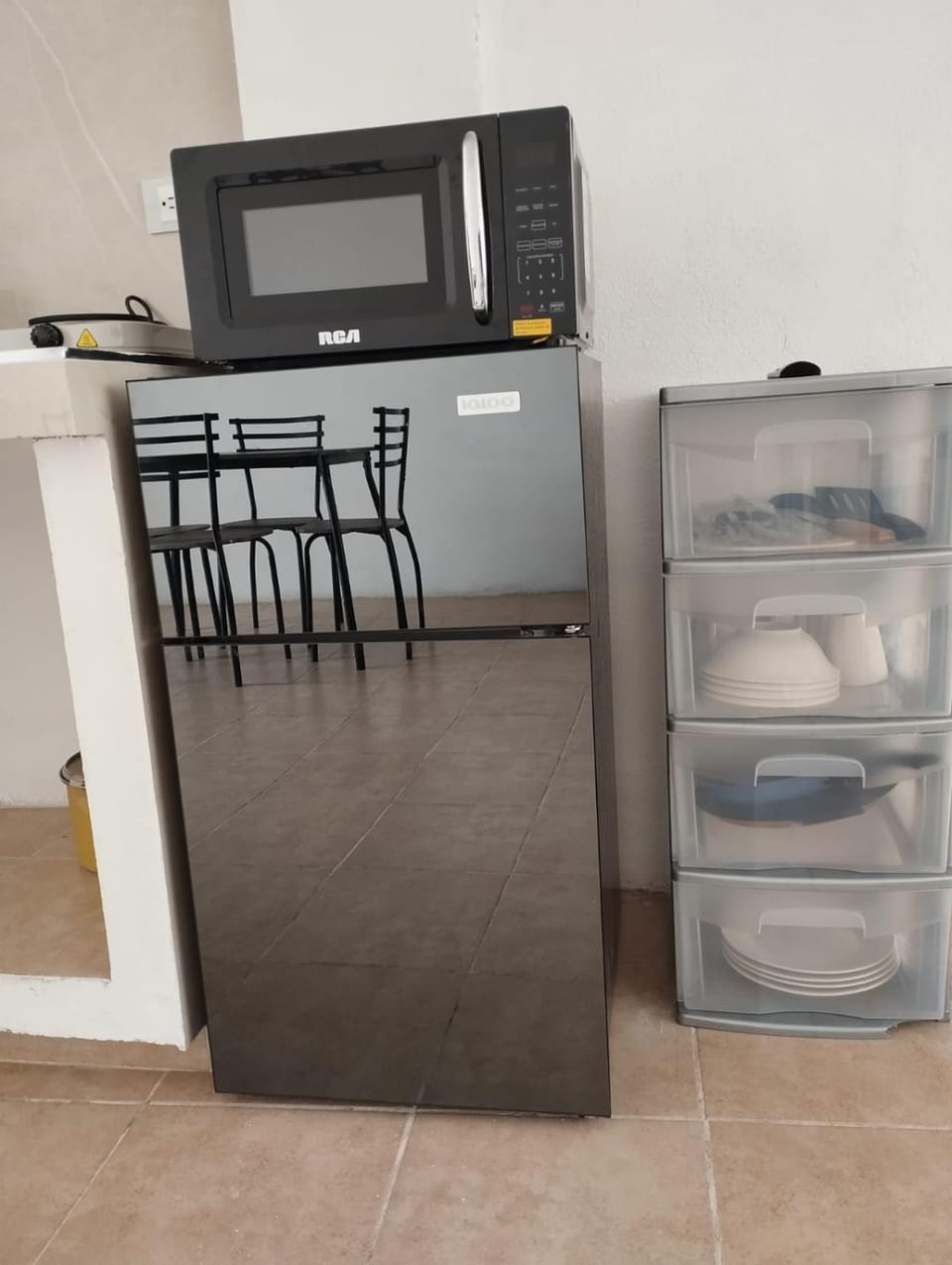 Kitchen or kitchenette