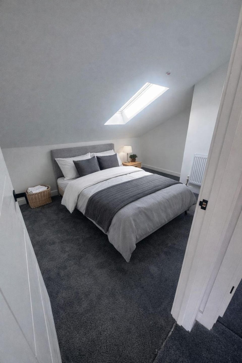 Sleek 3BR Home Barry Near Airport and Park House in Barry