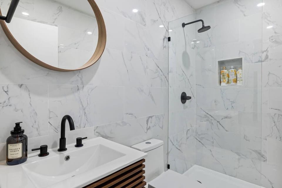 Shower, Bathroom