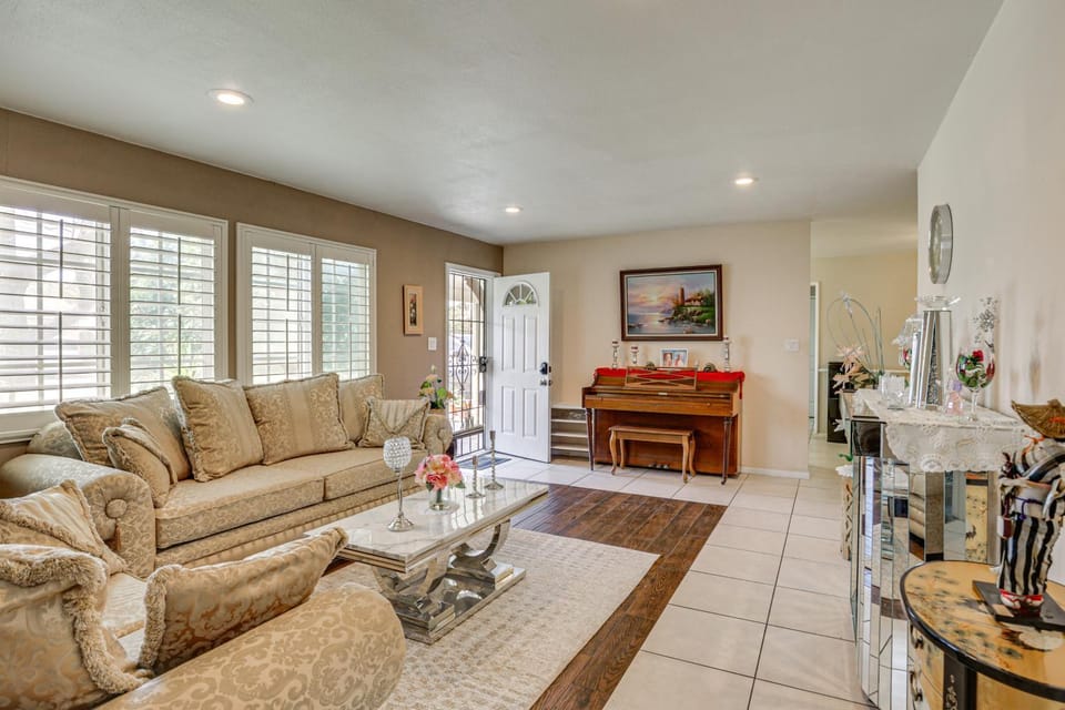 Home in San Diego Area with Outdoor Entertainment! House in Spring Valley