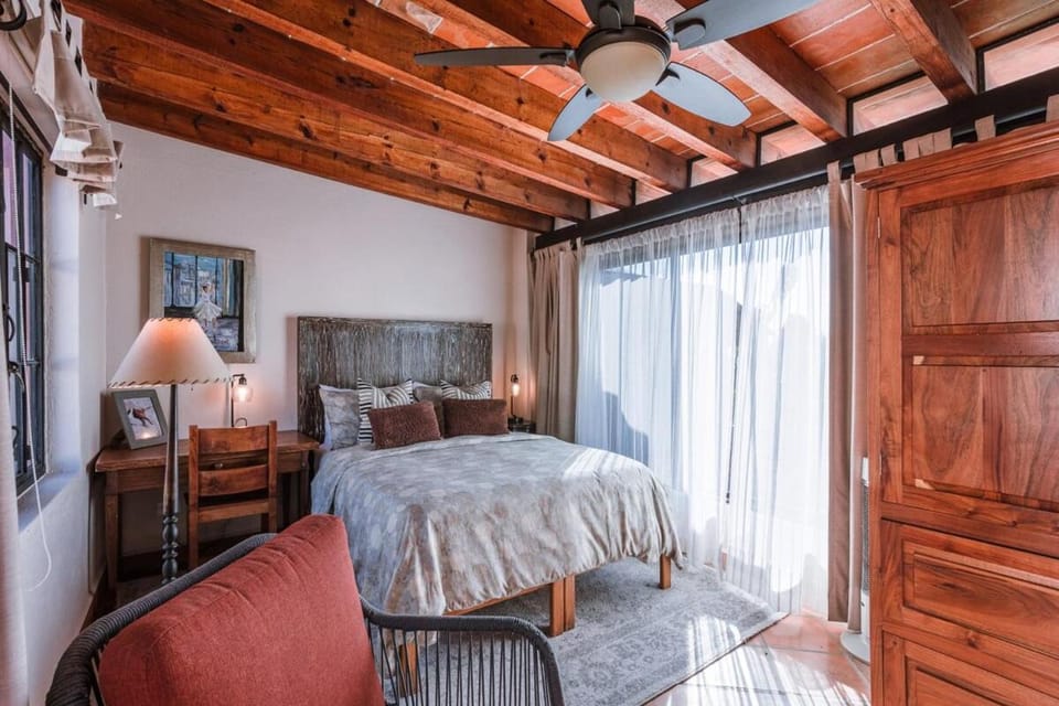 Casa del Chorro Villa in San Miguel de Allende