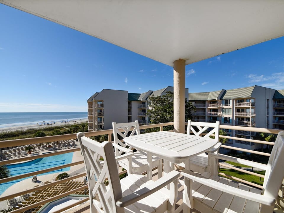 1402 Villamare... House in Hilton Head Island