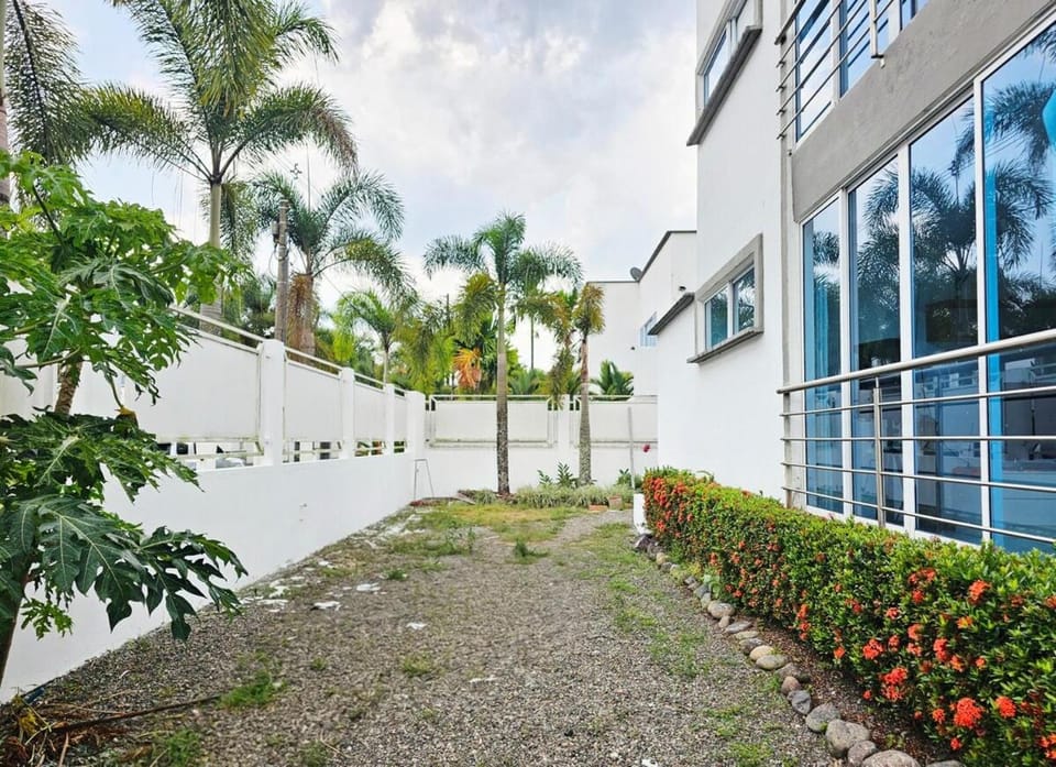 Off site, Garden, Parking