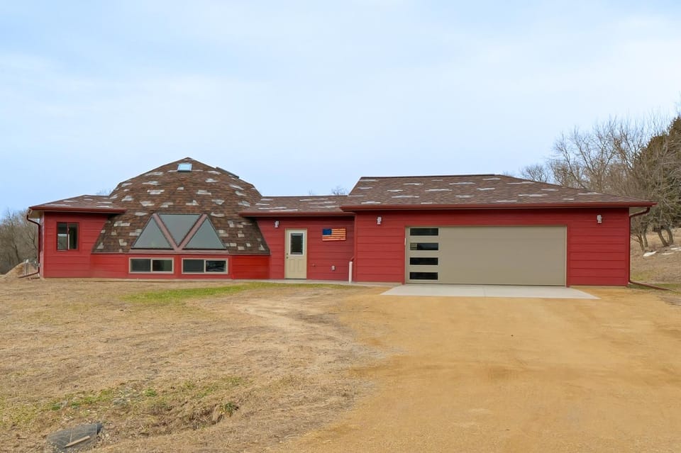 Unique Dome Home in Menomonie: 2 Mi to Main St! House in Menomonie