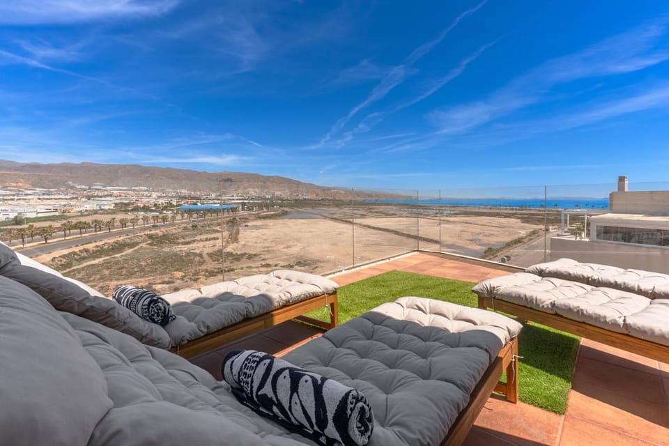 Natural landscape, Balcony/Terrace, Mountain view, Sea view