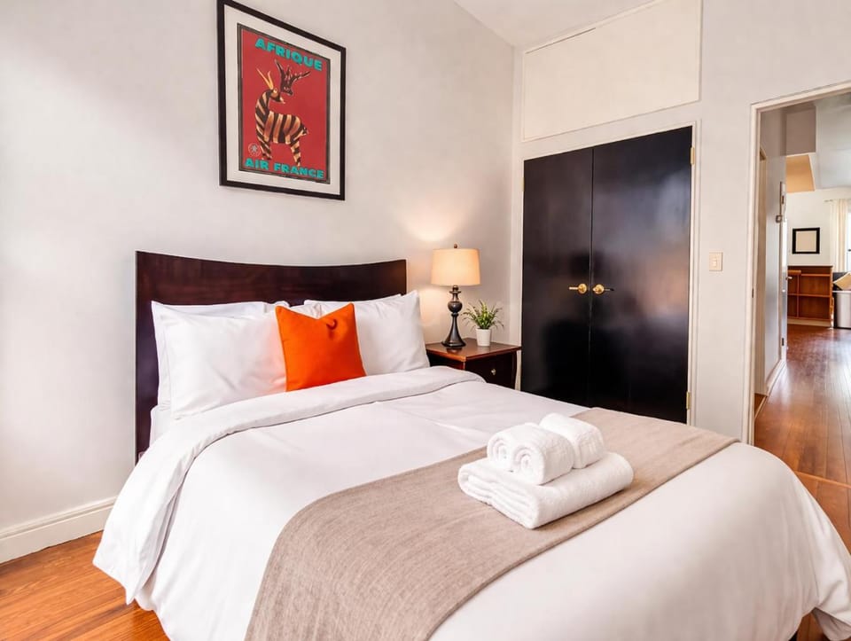 Bed, Bedroom, wardrobe