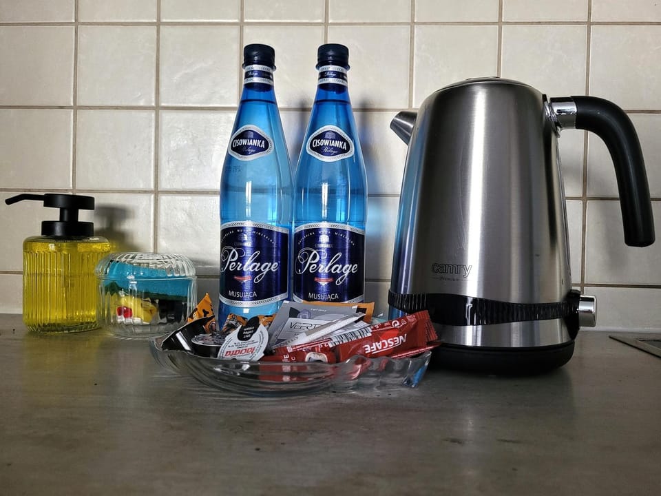 Coffee/tea facilities, Kitchen or kitchenette