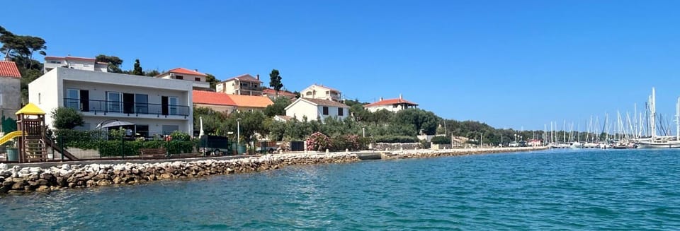 Property building, Lake view
