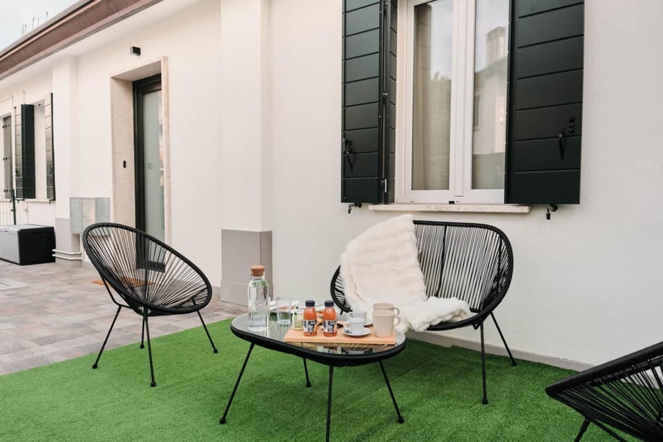 Property building, Patio, Dining area, Inner courtyard view