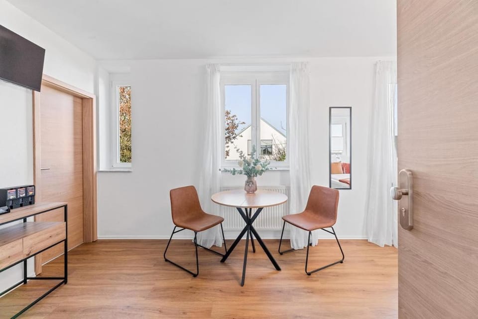 Apartment with Kitchenette, Ostfildern Apartment in Esslingen