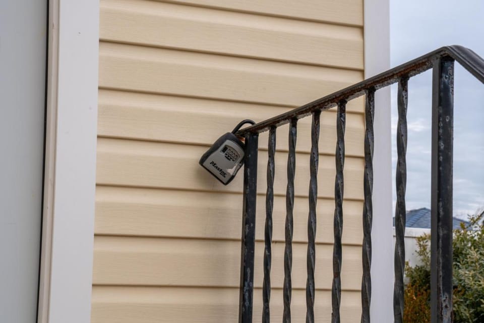 Comfortable Two Bedroom Apartment in Long Branch Apartment in Long Branch