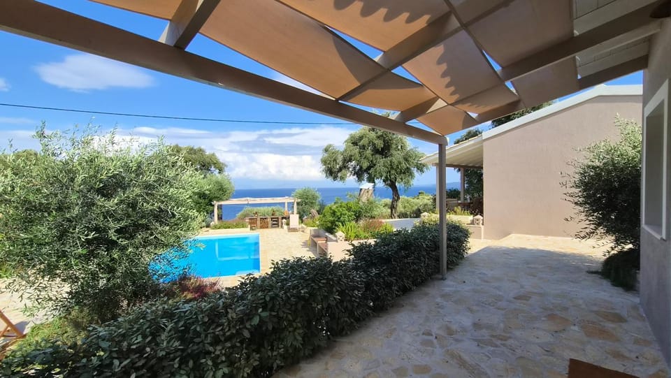 Sea view, Swimming pool
